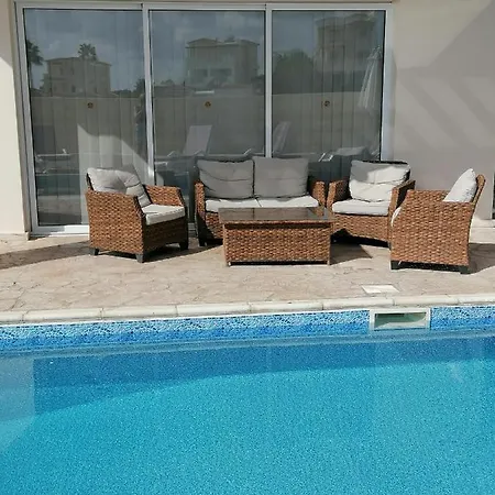 Hillcrest Holiday Villa